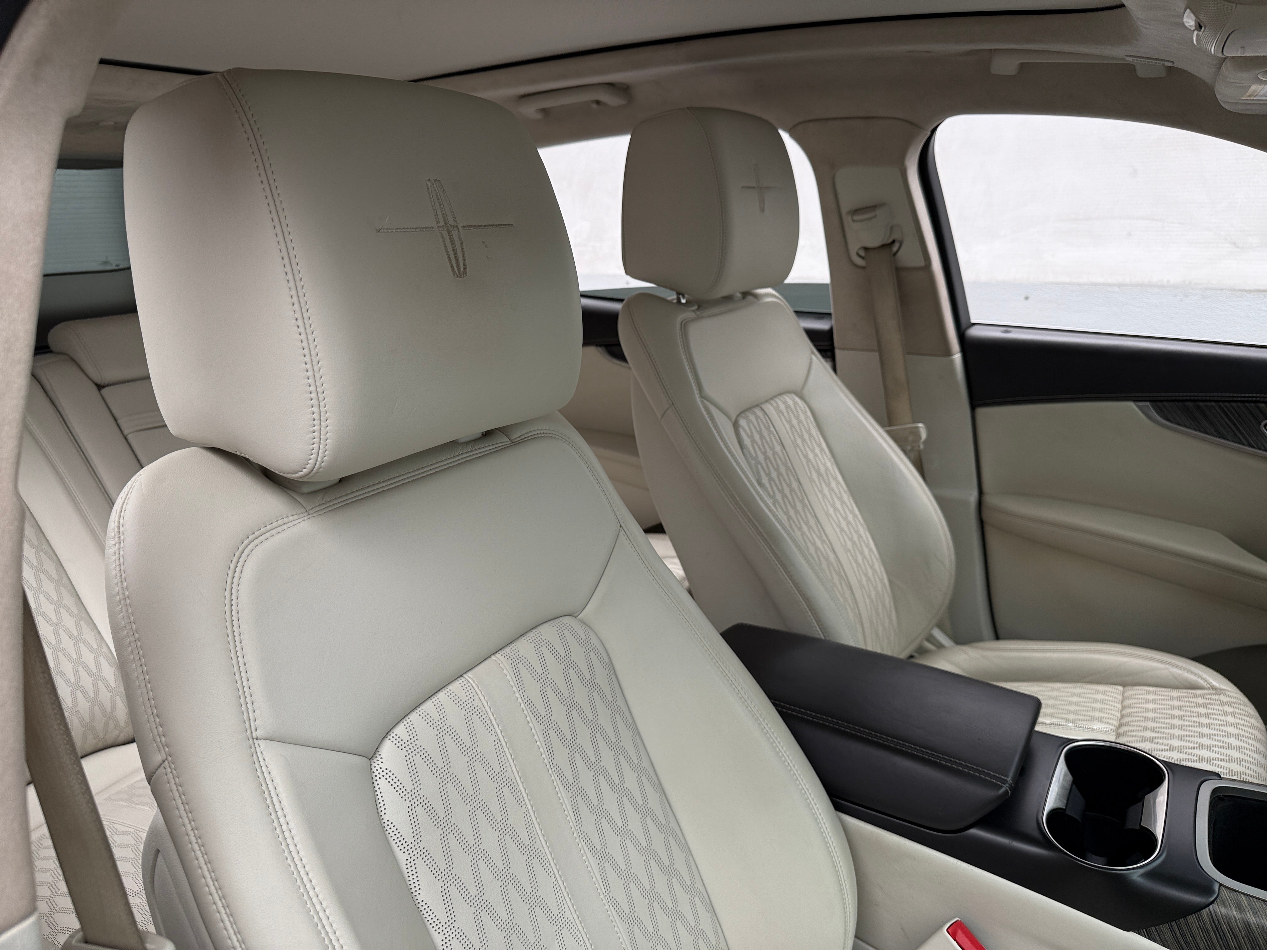 lincoln nautilus 2019 2LMPJ9JP8KBL10202 image lincoln nautilus 2019 2LMPJ9JP8KBL10202 image