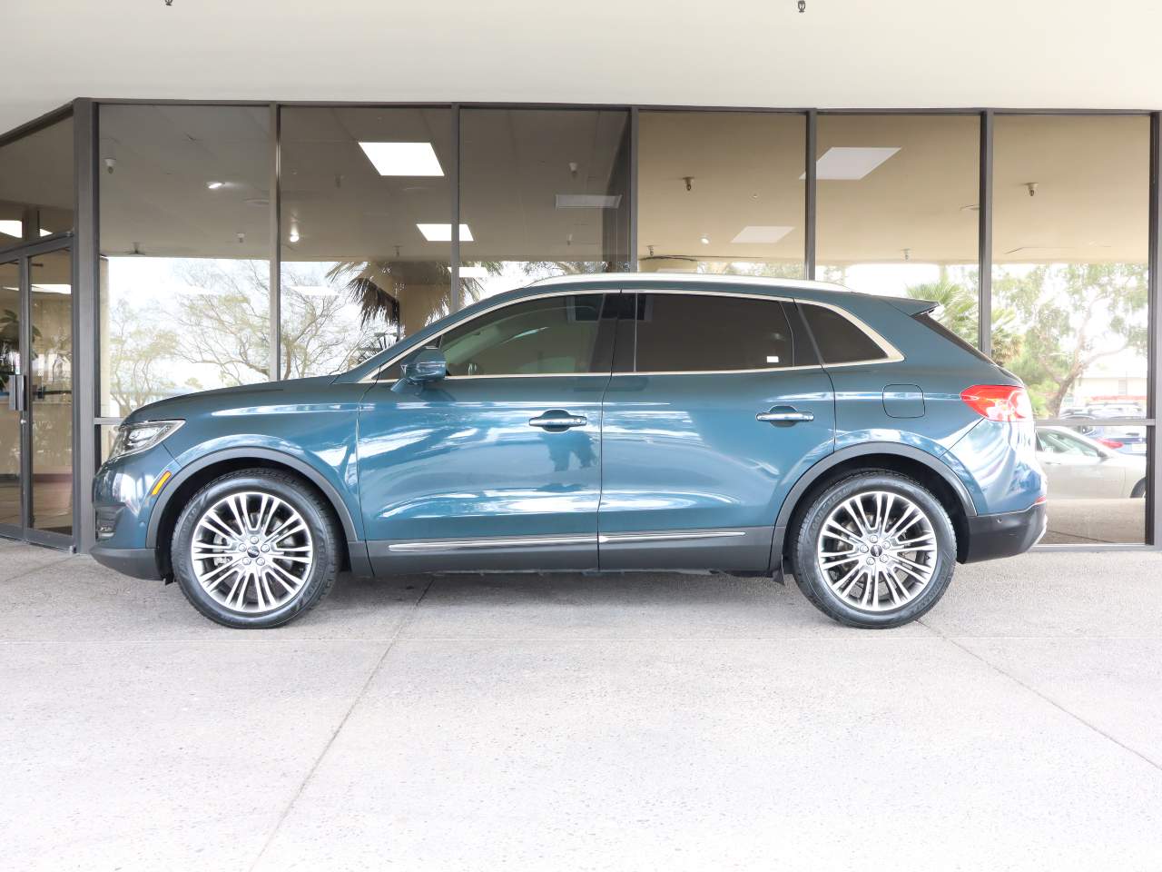 lincoln mkx 2016 2LMPJ6LP4GBL76393 image lincoln mkx 2016 2LMPJ6LP4GBL76393 image