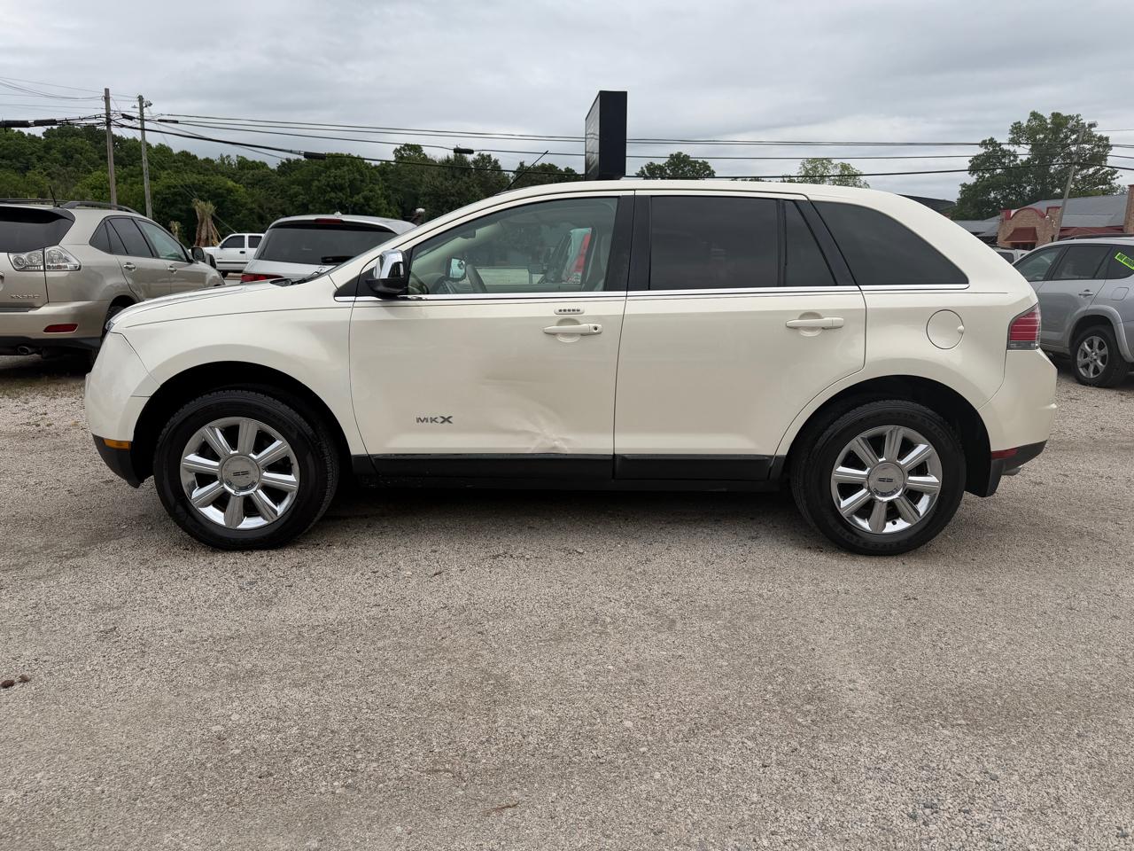 lincoln mkx 2007 2LMDU68C27BJ16297 image lincoln mkx 2007 2LMDU68C27BJ16297 image