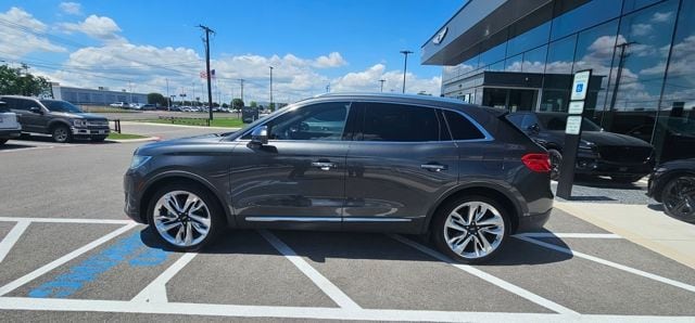 lincoln mkx 2018 2LMPJ6LR9JBL26369 image lincoln mkx 2018 2LMPJ6LR9JBL26369 image