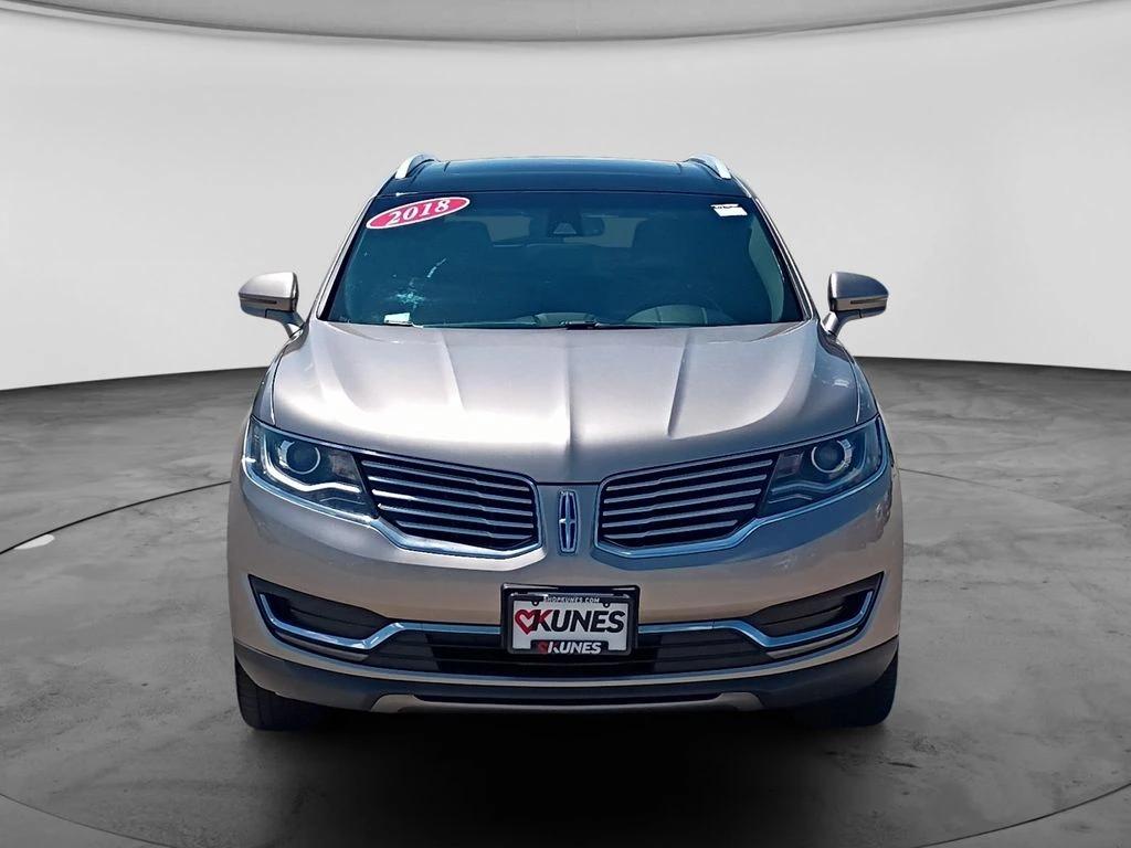 lincoln mkx 2018 2LMPJ8LR1JBL48846 image lincoln mkx 2018 2LMPJ8LR1JBL48846 image