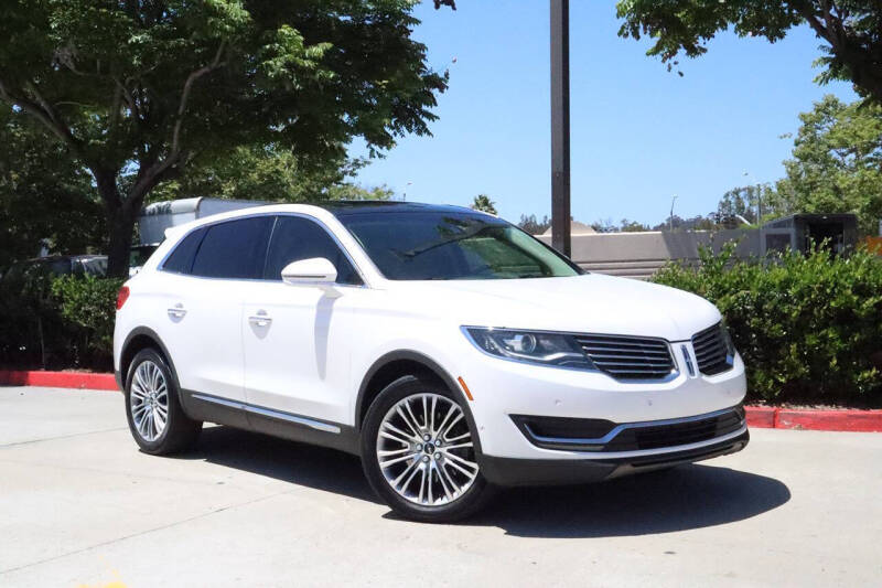 lincoln mkx 2017 2LMPJ6LR5HBL39145 image lincoln mkx 2017 2LMPJ6LR5HBL39145 image