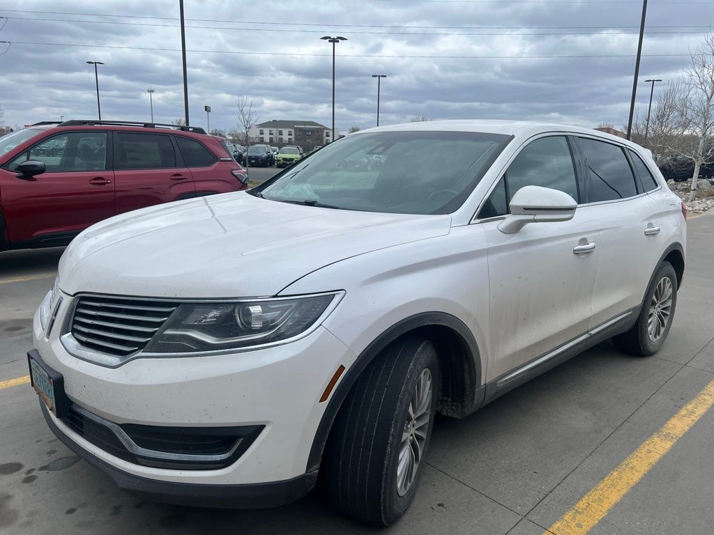 lincoln mkx 2017 2LMPJ8KP4HBL16452 image lincoln mkx 2017 2LMPJ8KP4HBL16452 image