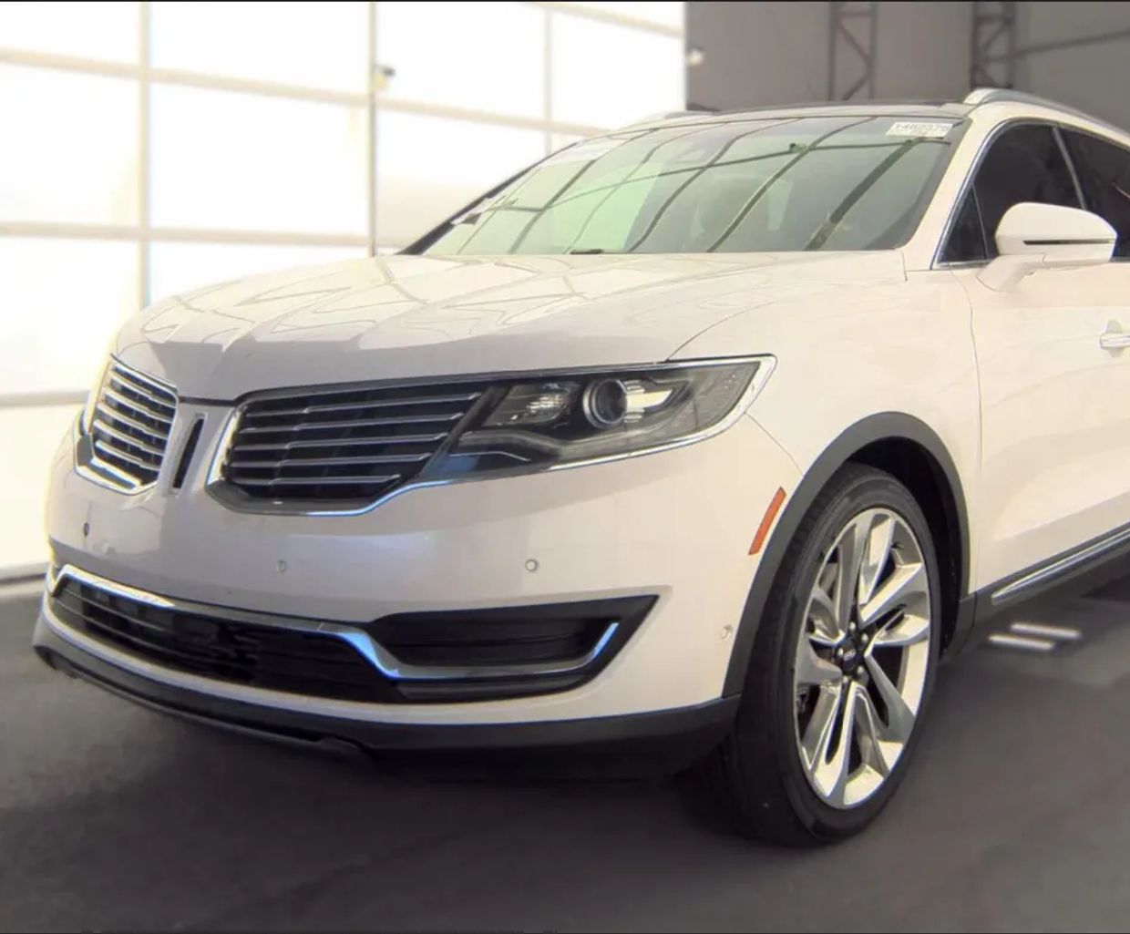 lincoln mkx 2017 2LMPJ8LP7HBL13575 image lincoln mkx 2017 2LMPJ8LP7HBL13575 image