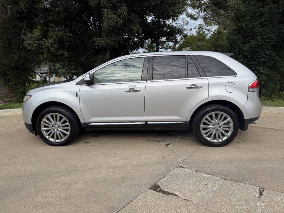 lincoln mkx 2011 2LMDJ6JK2BBJ00040 image lincoln mkx 2011 2LMDJ6JK2BBJ00040 image