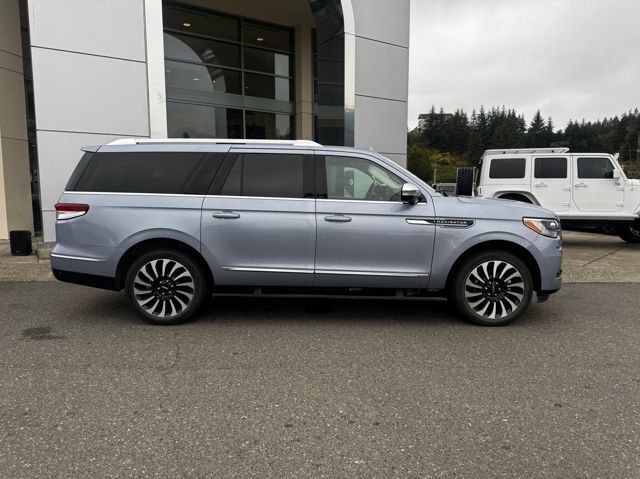 lincoln navigator 2023 5LMJJ3TG4PEL00738 image lincoln navigator 2023 5LMJJ3TG4PEL00738 image