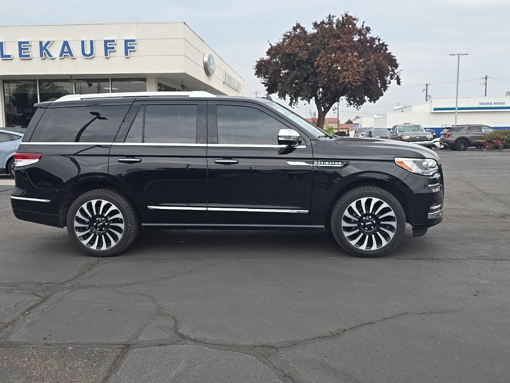 lincoln navigator 2023 5LMJJ2TG3PEL08940 image lincoln navigator 2023 5LMJJ2TG3PEL08940 image