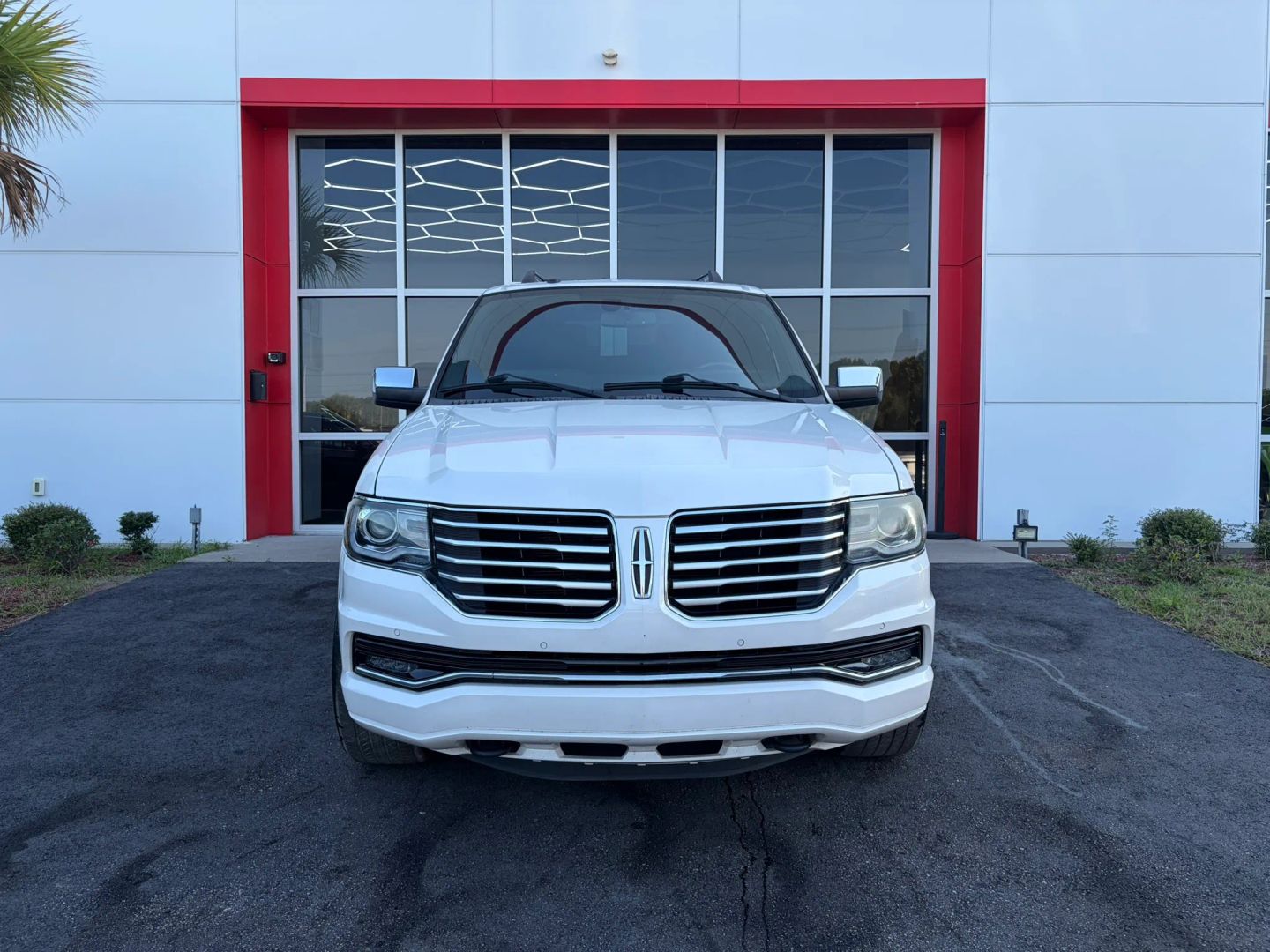 lincoln navigator 2016 5LMJJ2HT8GEL02637 image lincoln navigator 2016 5LMJJ2HT8GEL02637 image