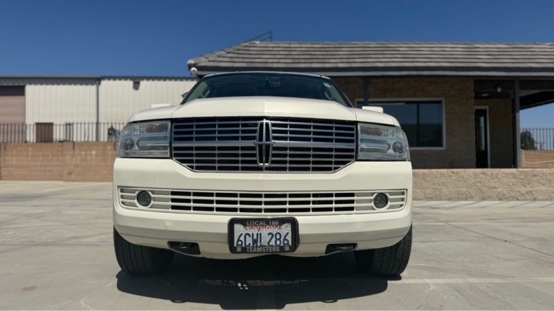 lincoln navigator 2008 5LMFU28558LJ08580 image lincoln navigator 2008 5LMFU28558LJ08580 image