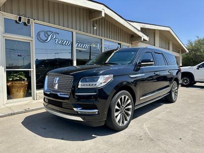 lincoln navigator 2019 5LMJJ3HT3KEL07338 image lincoln navigator 2019 5LMJJ3HT3KEL07338 image