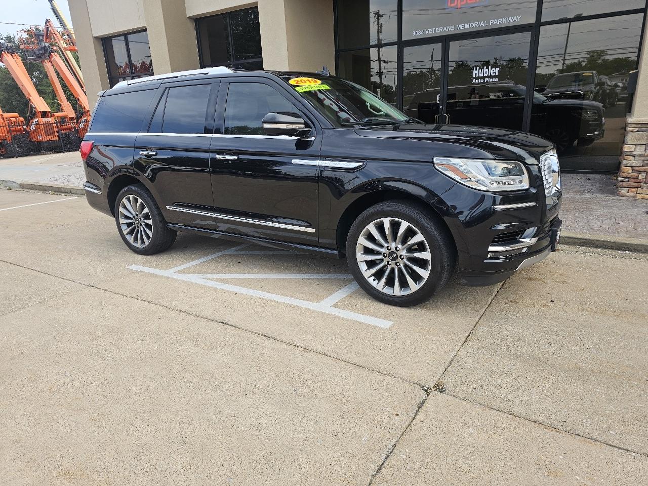 lincoln navigator 2019 5LMJJ2JT2KEL07321 image lincoln navigator 2019 5LMJJ2JT2KEL07321 image