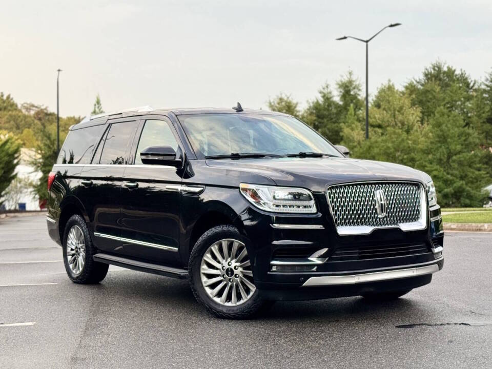 lincoln navigator 2019 5LMJJ2NT0KEL01723 image lincoln navigator 2019 5LMJJ2NT0KEL01723 image