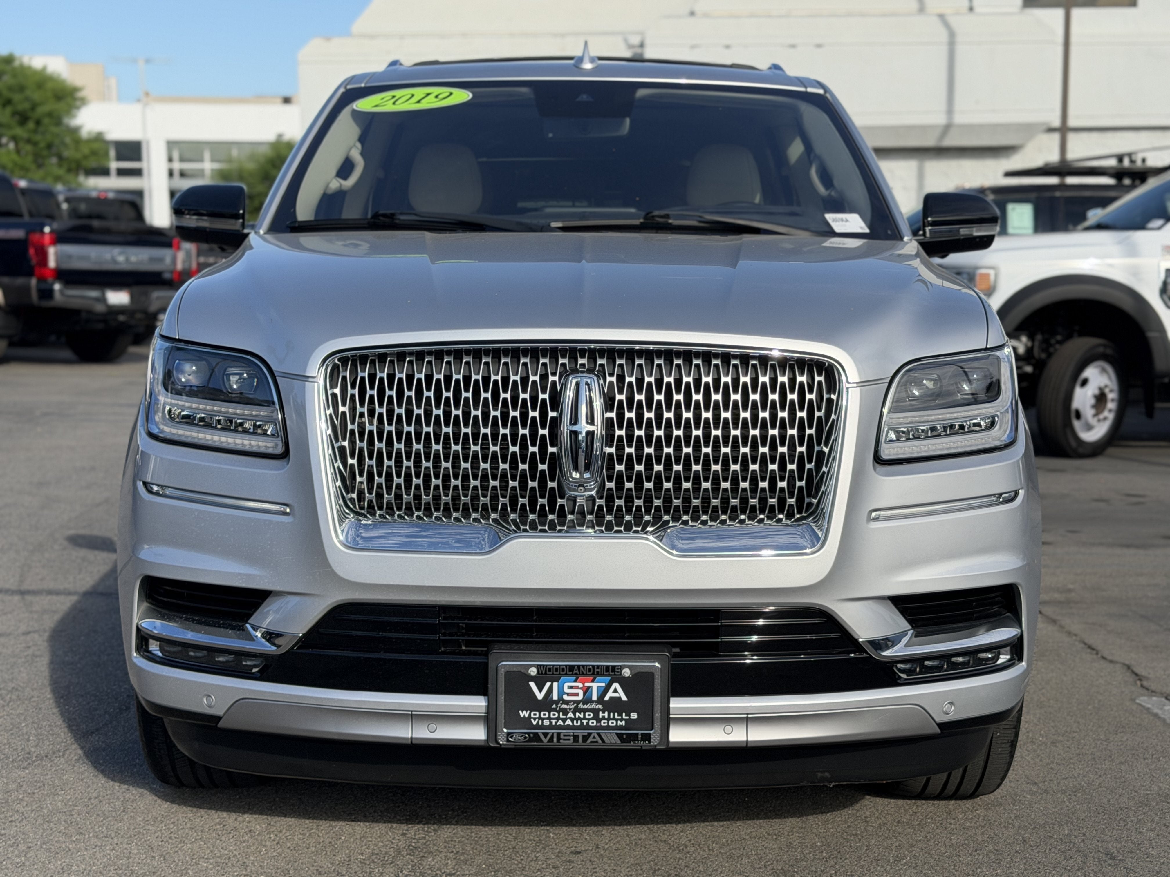 lincoln navigator 2019 5LMJJ2HT1KEL01578 image lincoln navigator 2019 5LMJJ2HT1KEL01578 image