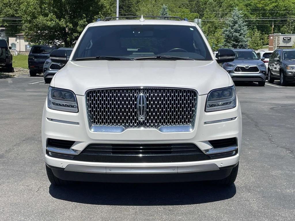 lincoln navigator 2018 5LMJJ3LT1JEL22037 image lincoln navigator 2018 5LMJJ3LT1JEL22037 image