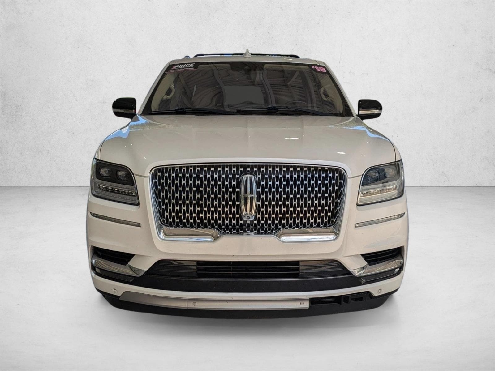 lincoln navigator 2018 5LMJJ3LT0JEL18156 image lincoln navigator 2018 5LMJJ3LT0JEL18156 image