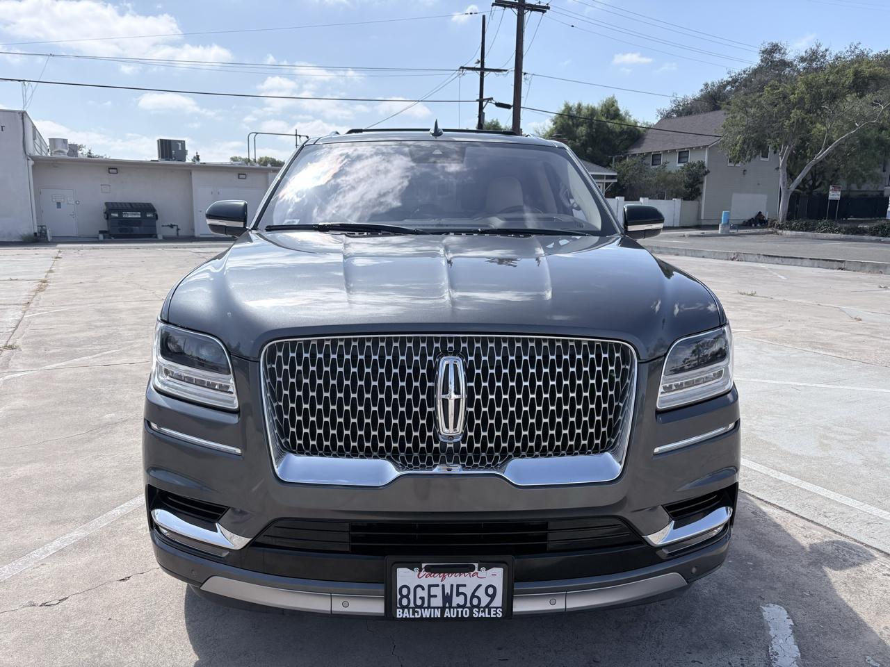 lincoln navigator 2018 5LMJJ2HTXJEL21360 image lincoln navigator 2018 5LMJJ2HTXJEL21360 image