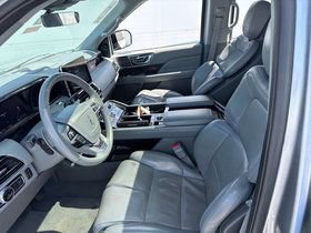 lincoln navigator 2021 5LMJJ2KT2MEL07644 image lincoln navigator 2021 5LMJJ2KT2MEL07644 image