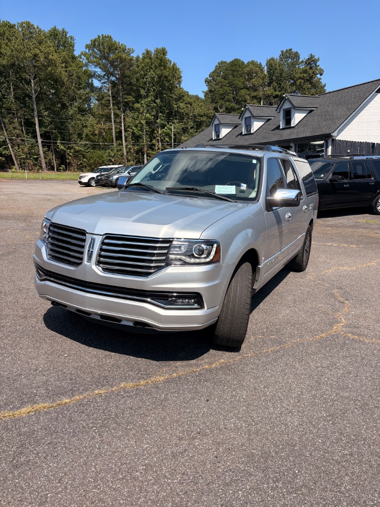 lincoln navigator 2017 5LMJJ3HT7HEL10705 image lincoln navigator 2017 5LMJJ3HT7HEL10705 image