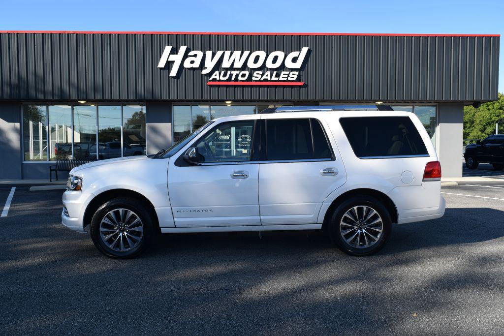 lincoln navigator 2017 5LMJJ2HT7HEL02257 image lincoln navigator 2017 5LMJJ2HT7HEL02257 image