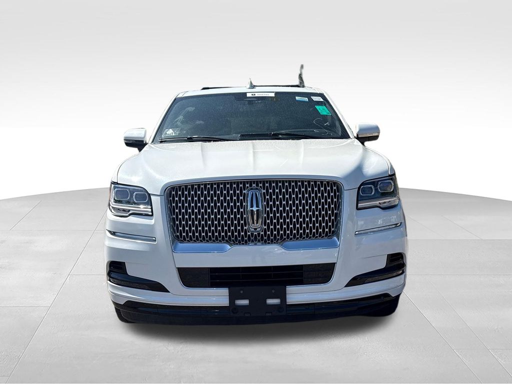 lincoln navigator 2024 5LMJJ3LG9REL01287 image lincoln navigator 2024 5LMJJ3LG9REL01287 image
