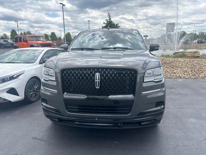lincoln navigator 2024 5LMJJ2TG7REL06269 image lincoln navigator 2024 5LMJJ2TG7REL06269 image