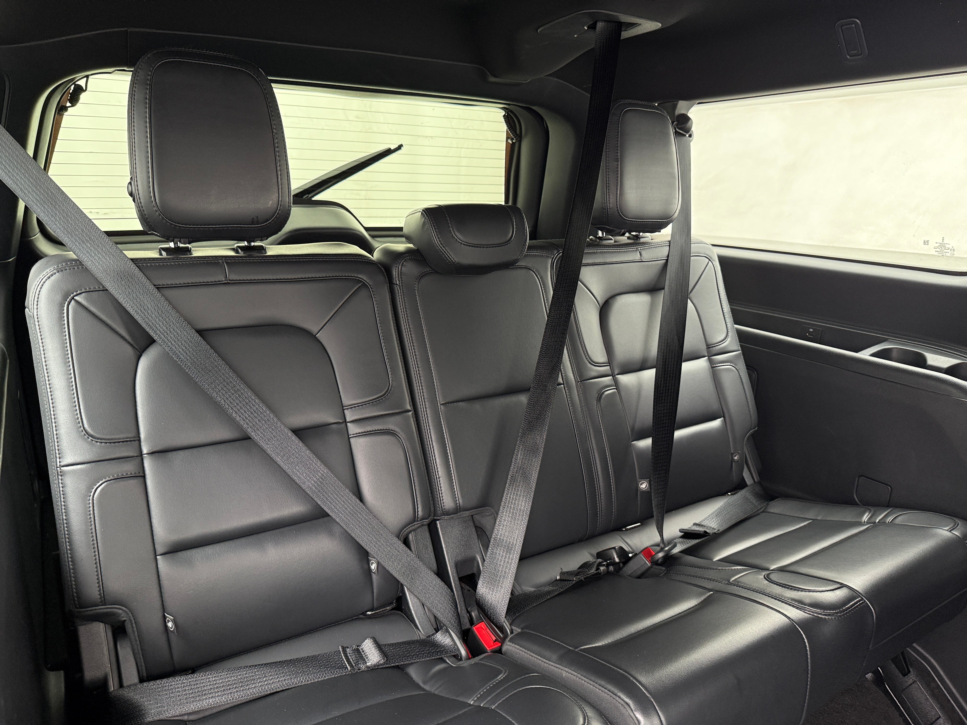 lincoln navigator 2024 5LMJJ3LG3REL13788 image lincoln navigator 2024 5LMJJ3LG3REL13788 image