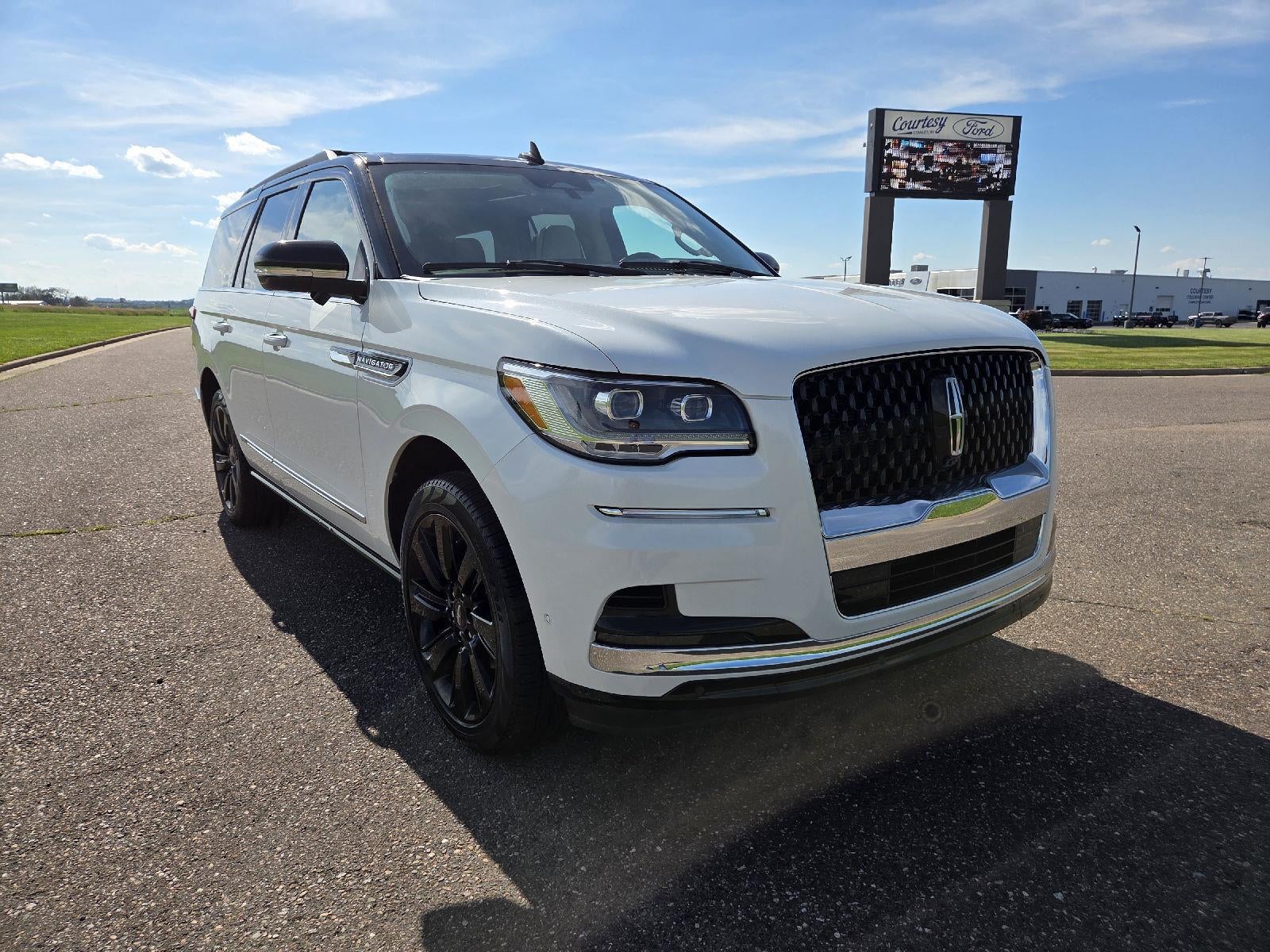 lincoln navigator 2024 5LMJJ2TG6REL07350 image lincoln navigator 2024 5LMJJ2TG6REL07350 image