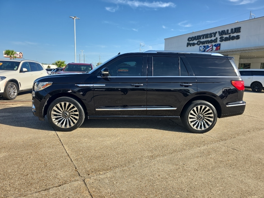 lincoln navigator 2020 5LMJJ2KT8LEL20350 image lincoln navigator 2020 5LMJJ2KT8LEL20350 image