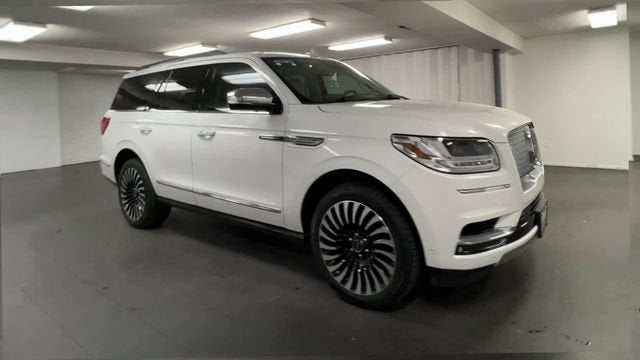lincoln navigator 2020 5LMJJ2TTXLEL03452 image lincoln navigator 2020 5LMJJ2TTXLEL03452 image