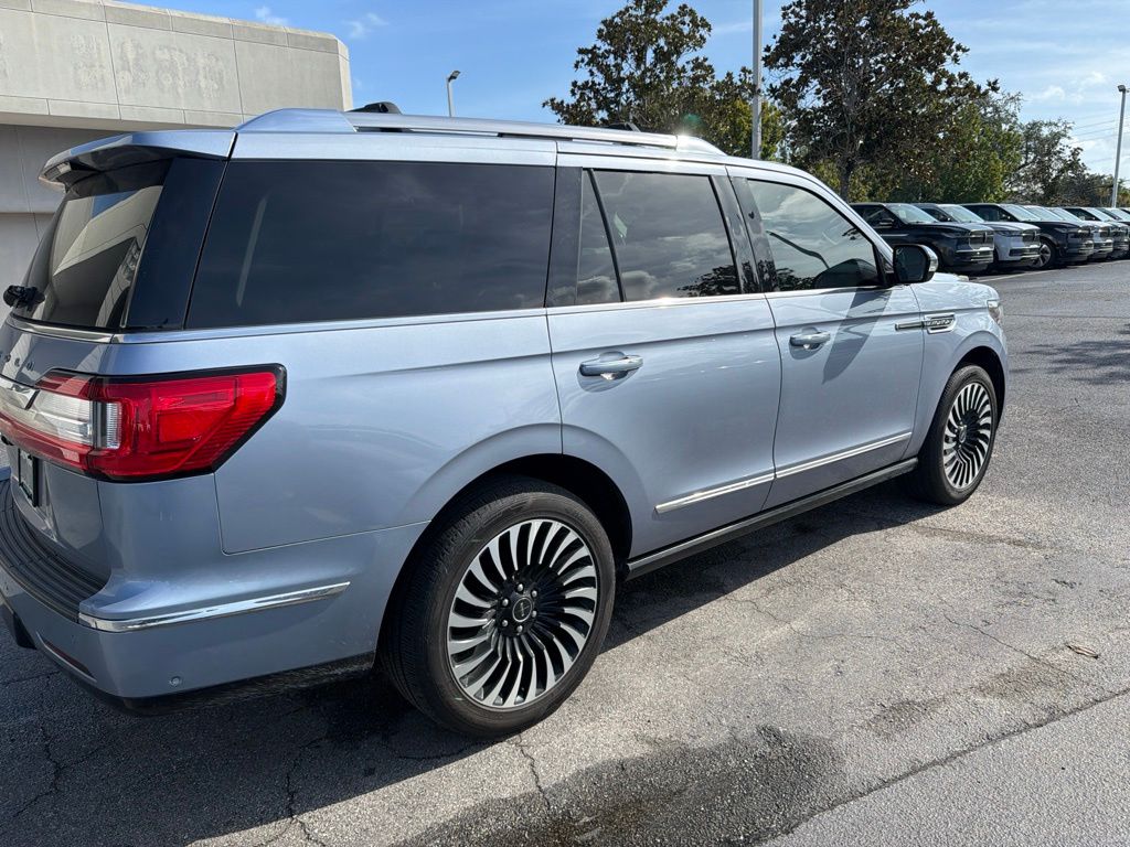 lincoln navigator 2020 5LMJJ2TT9LEL21618 image lincoln navigator 2020 5LMJJ2TT9LEL21618 image
