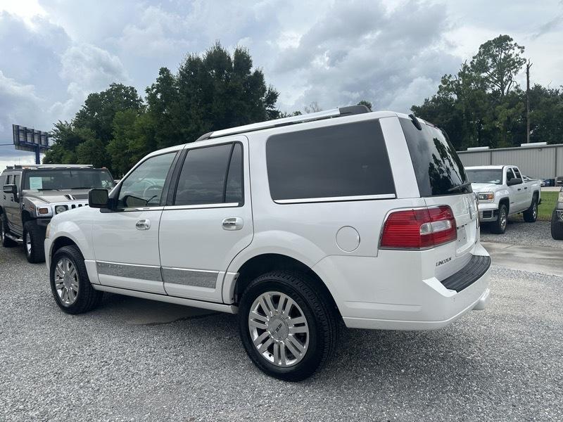 lincoln navigator 2011 5LMJJ2H59BEJ00187 image lincoln navigator 2011 5LMJJ2H59BEJ00187 image