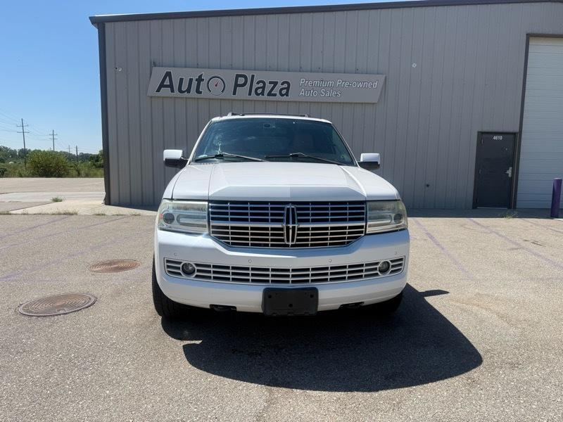 lincoln navigator 2011 5LMJJ2J50BEJ00735 image lincoln navigator 2011 5LMJJ2J50BEJ00735 image