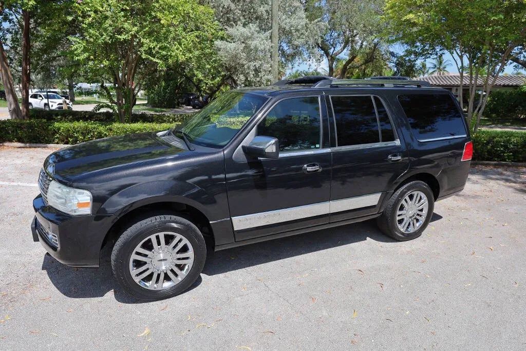 lincoln navigator 2010 5LMJJ2J58AEJ09245 image lincoln navigator 2010 5LMJJ2J58AEJ09245 image