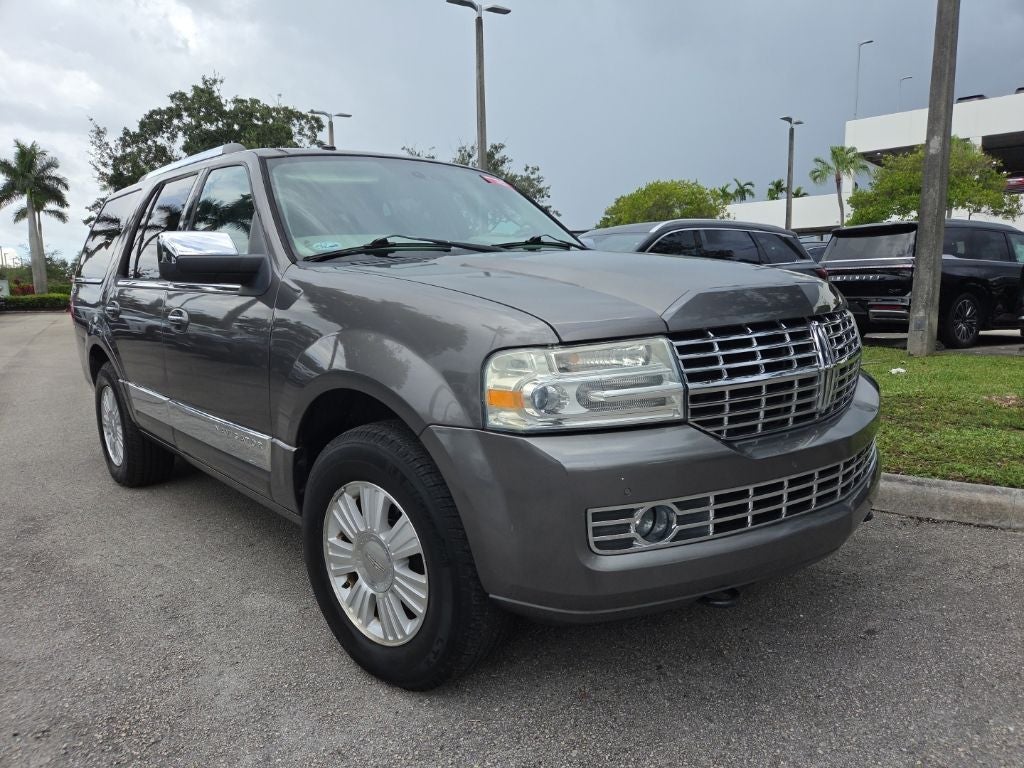 lincoln navigator 2014 5LMJJ2H59EEL00507 image lincoln navigator 2014 5LMJJ2H59EEL00507 image