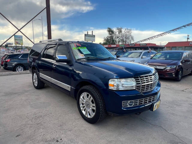 lincoln navigator 2014 5LMJJ3J50EEL08673 image lincoln navigator 2014 5LMJJ3J50EEL08673 image