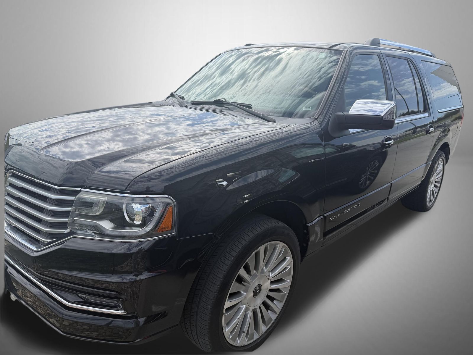 lincoln navigator 2015 5LMJJ3JT4FEJ09724 image lincoln navigator 2015 5LMJJ3JT4FEJ09724 image