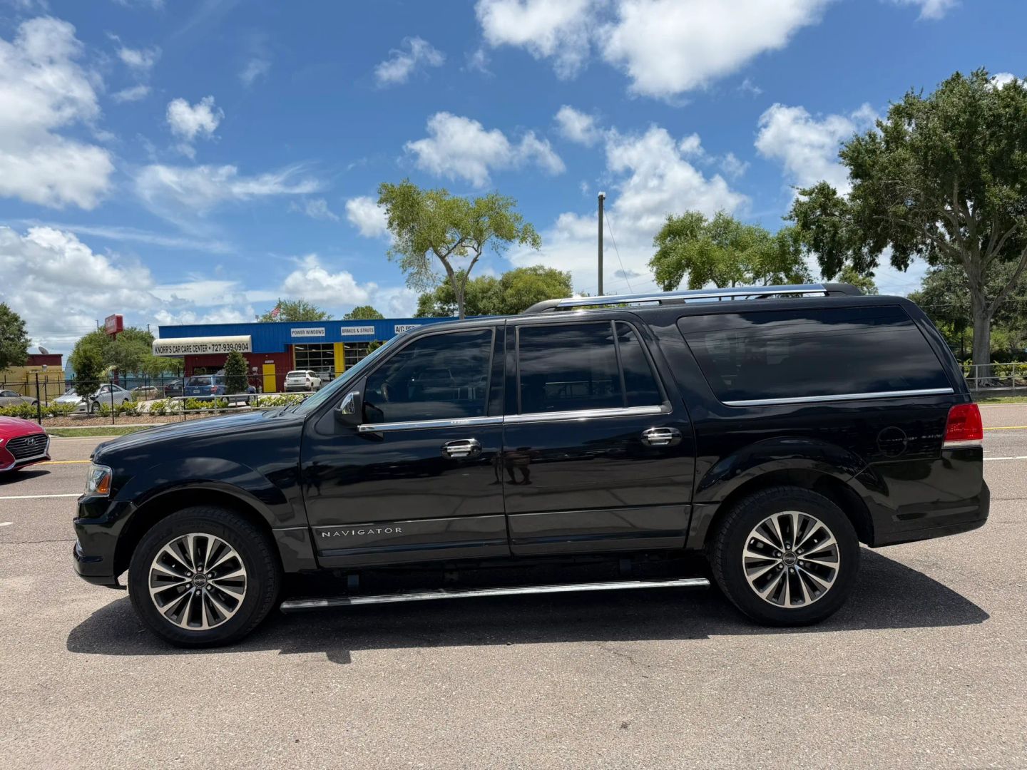 lincoln navigator 2015 5LMJJ3JT6FEJ04587 image lincoln navigator 2015 5LMJJ3JT6FEJ04587 image