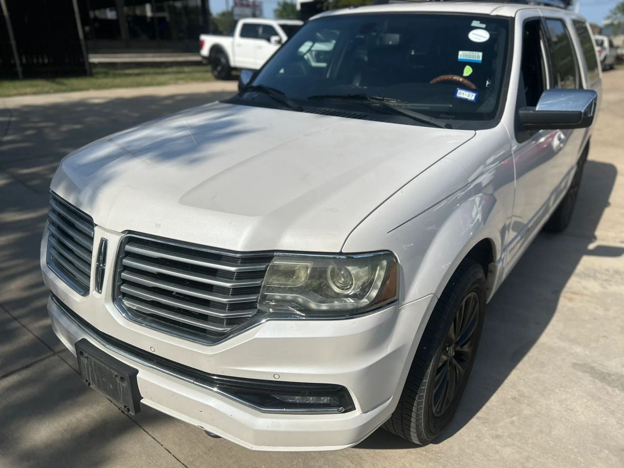 lincoln navigator 2015 5LMJJ2HT6FEJ00345 image lincoln navigator 2015 5LMJJ2HT6FEJ00345 image