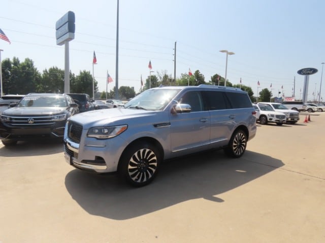 lincoln navigator 2022 5LMJJ2TTXNEL13952 image lincoln navigator 2022 5LMJJ2TTXNEL13952 image