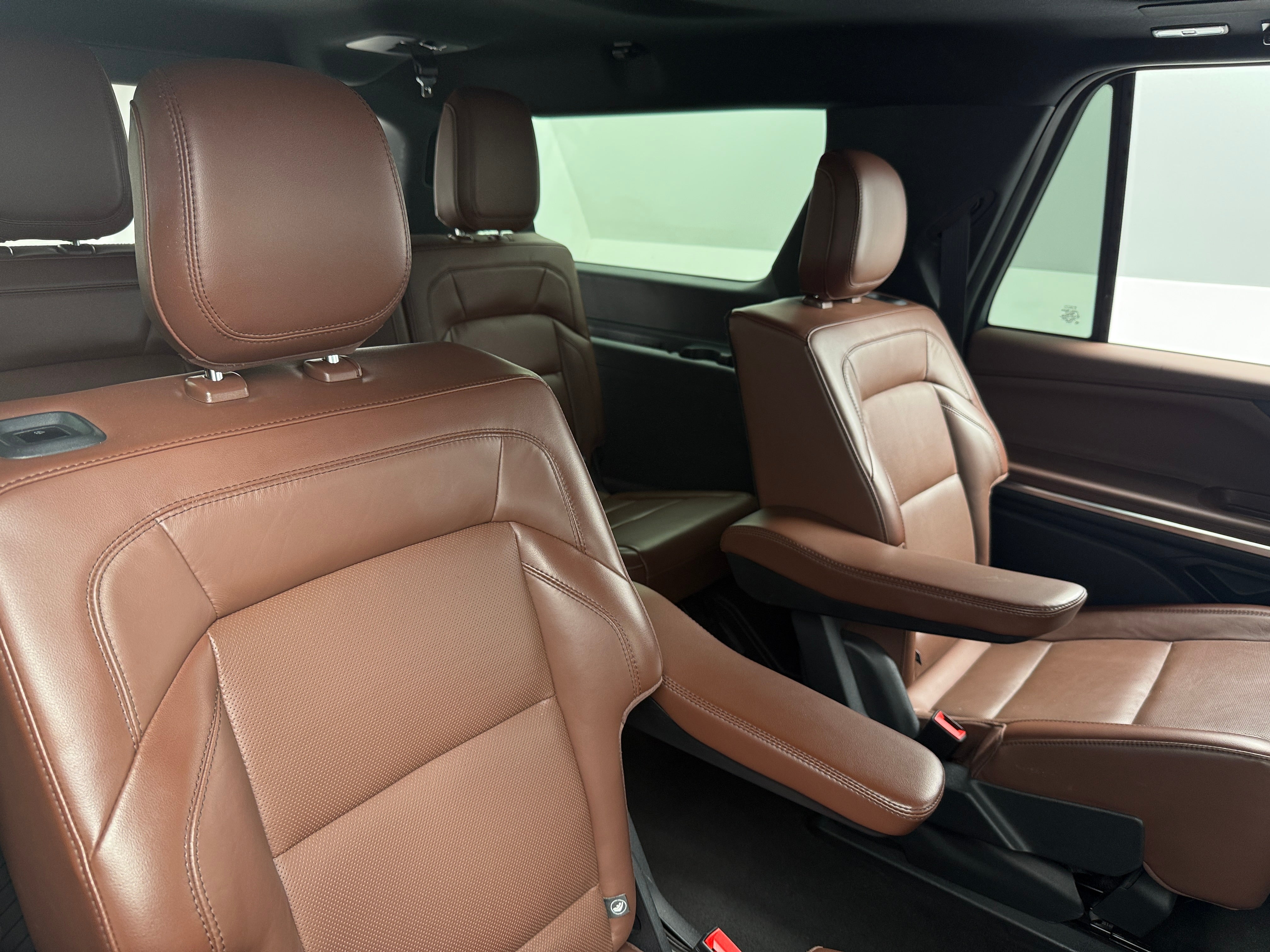 lincoln navigator 2025 5LMJJ3LG6SEL09787 image lincoln navigator 2025 5LMJJ3LG6SEL09787 image