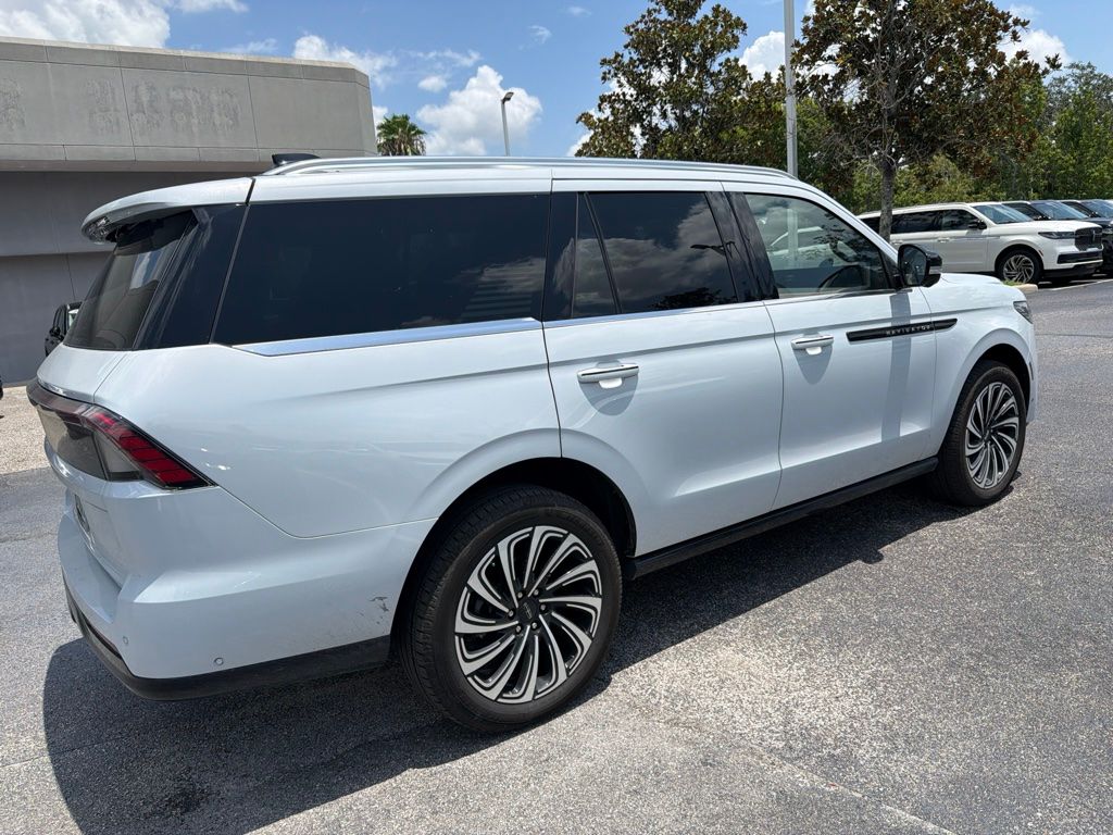 lincoln navigator 2025 5LMJJ2TG9SEL08787 image lincoln navigator 2025 5LMJJ2TG9SEL08787 image
