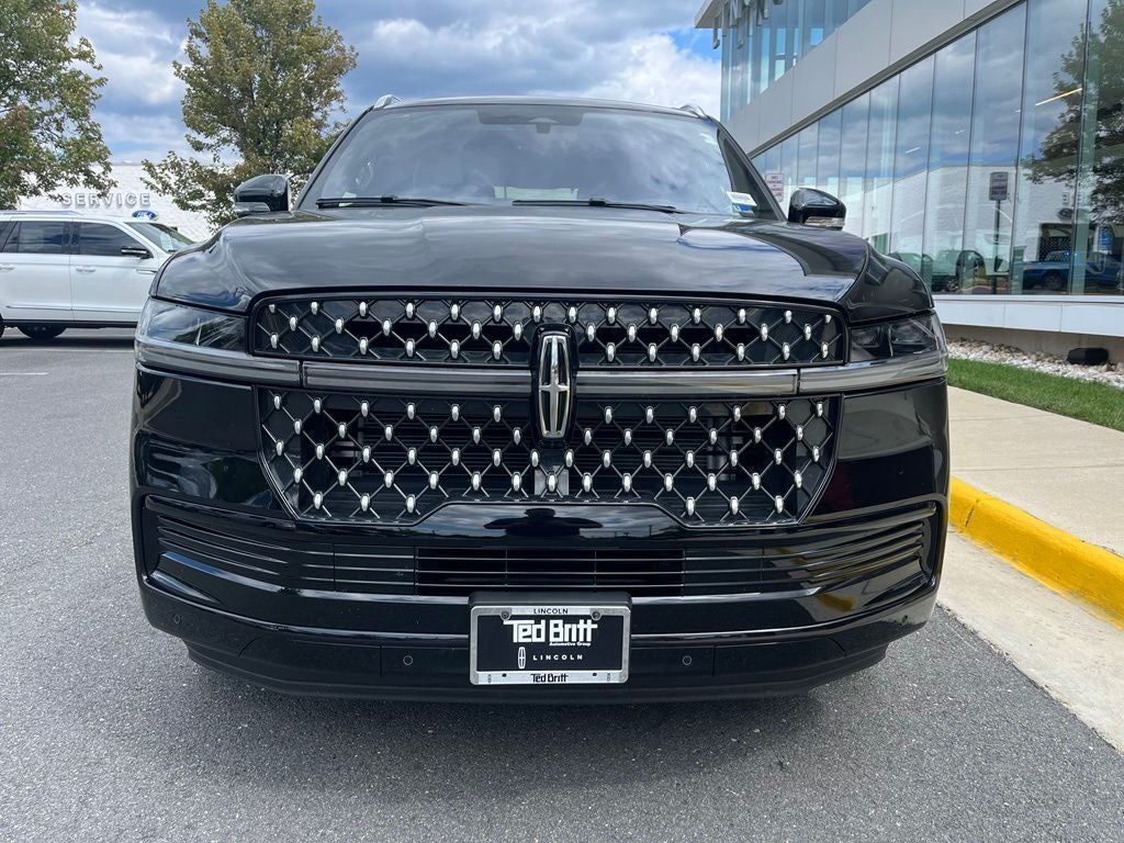 lincoln navigator 2025 5LMJJ2TG1SEL02773 image lincoln navigator 2025 5LMJJ2TG1SEL02773 image