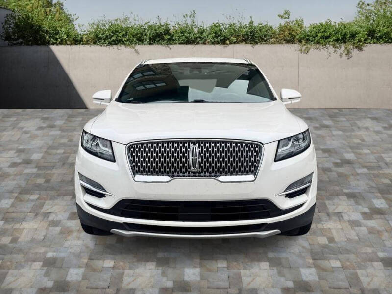 lincoln mkc 2019 5LMCJ3C99KUL48616 image lincoln mkc 2019 5LMCJ3C99KUL48616 image