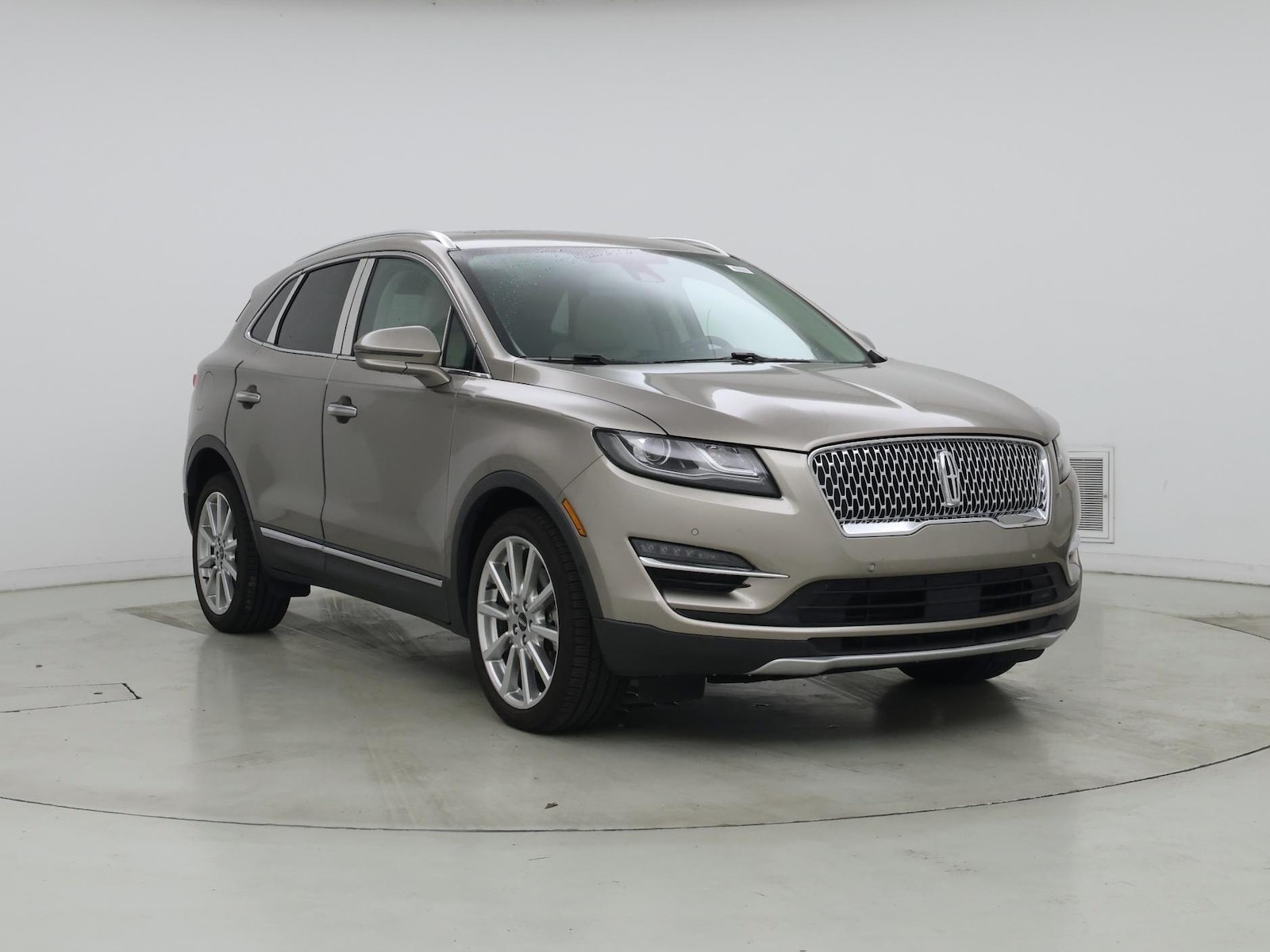 lincoln mkc 2019 5LMCJ3C96KUL31563 image lincoln mkc 2019 5LMCJ3C96KUL31563 image