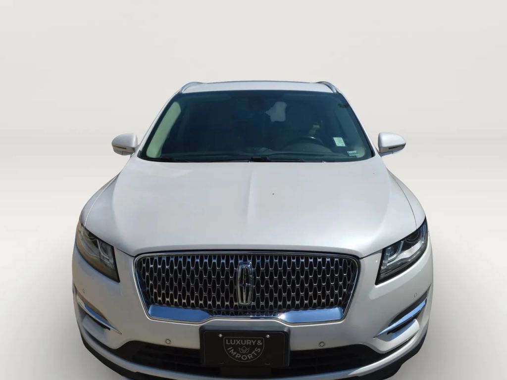 lincoln mkc 2019 5LMCJ3D91KUL25300 image lincoln mkc 2019 5LMCJ3D91KUL25300 image