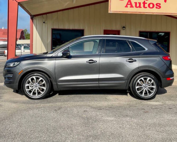 lincoln mkc 2019 5LMCJ2C90KUL09410 image lincoln mkc 2019 5LMCJ2C90KUL09410 image