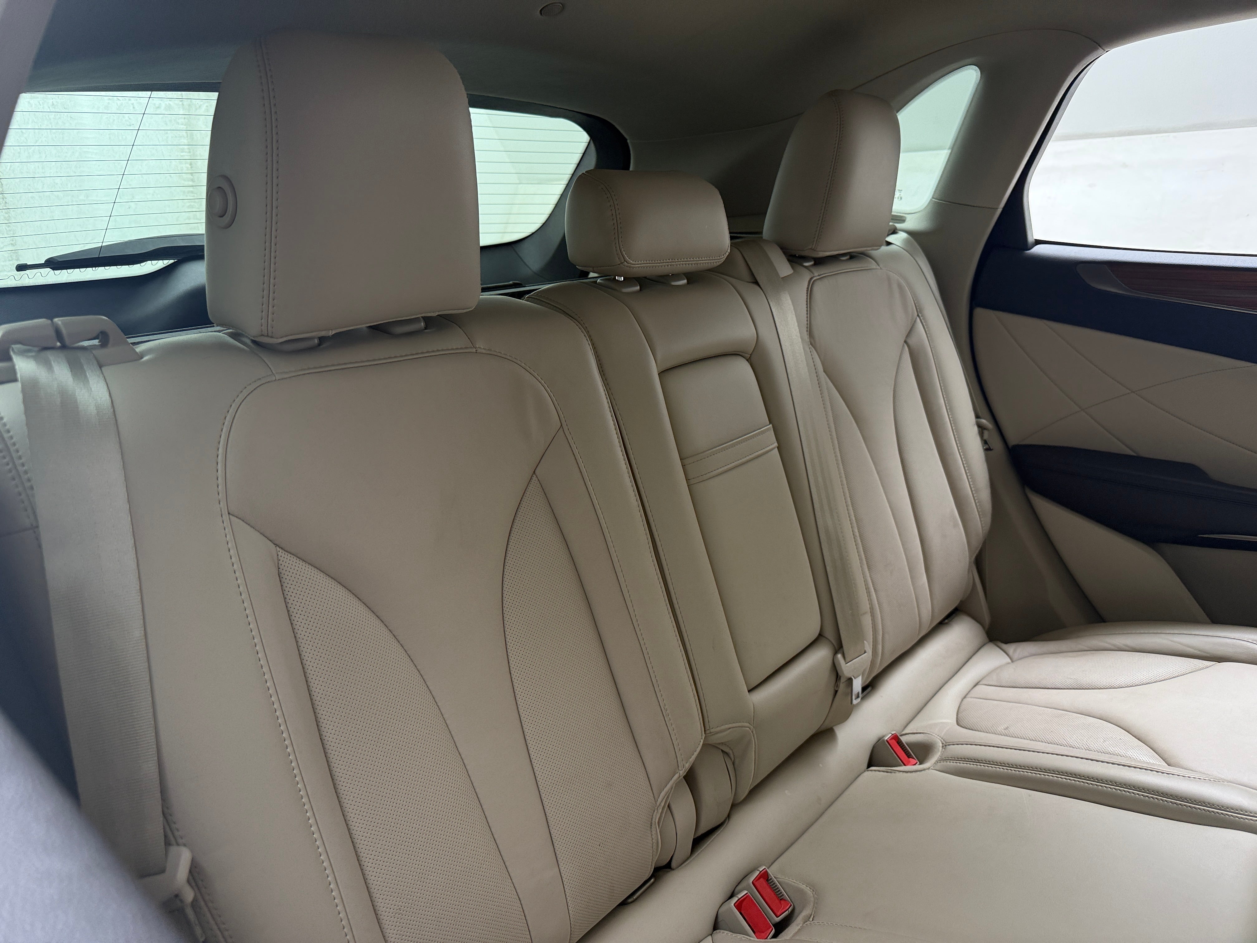 lincoln mkc 2019 5LMCJ2D98KUL12859 image lincoln mkc 2019 5LMCJ2D98KUL12859 image