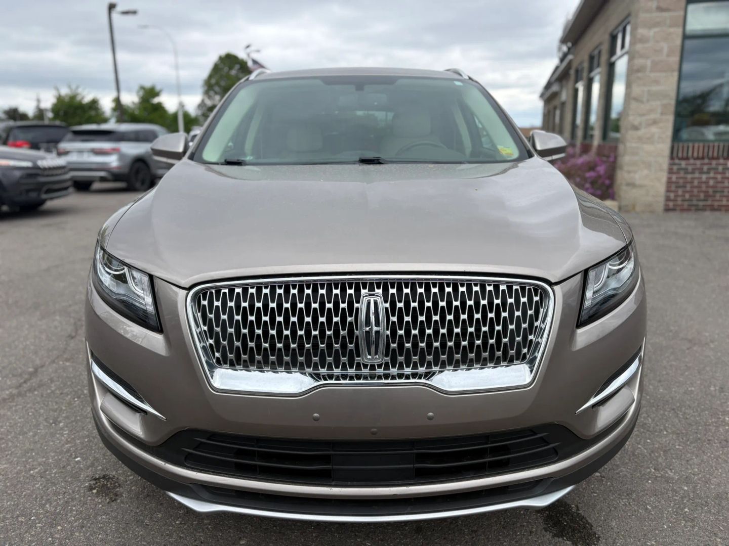lincoln mkc 2019 5LMCJ1D90KUL46899 image lincoln mkc 2019 5LMCJ1D90KUL46899 image