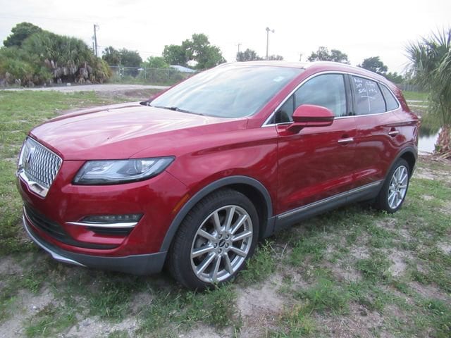 lincoln mkc 2019 5LMCJ3C94KUL22800 image lincoln mkc 2019 5LMCJ3C94KUL22800 image