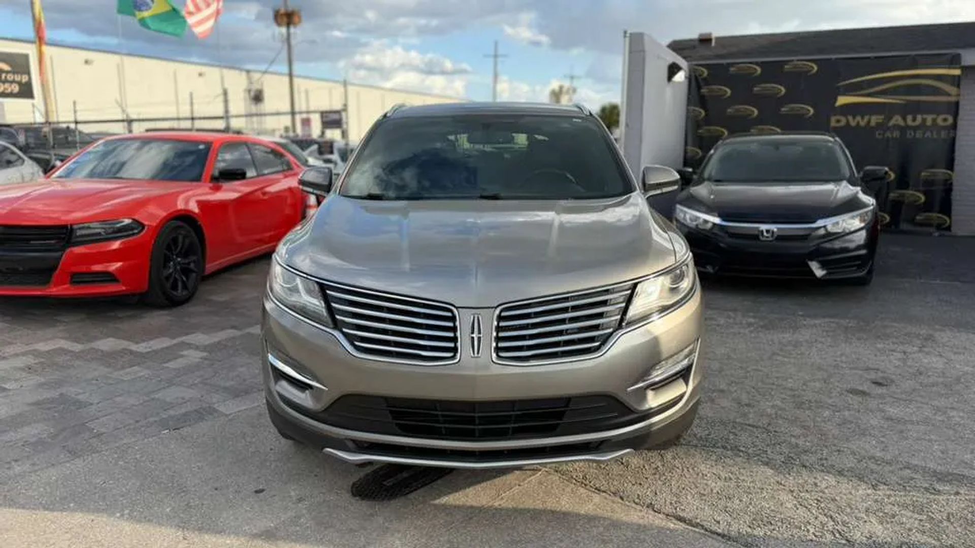 lincoln mkc 2017 5LMCJ2C93HUL45696 image lincoln mkc 2017 5LMCJ2C93HUL45696 image